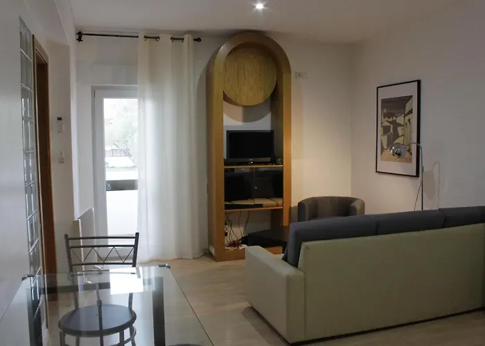 Apartament 5 Minutes Walk From The Albufeira